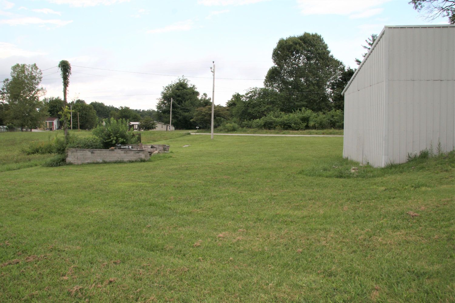 12481 Highway 127 N, Crossville, TN 38571
